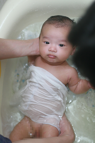 lucas_2m_098