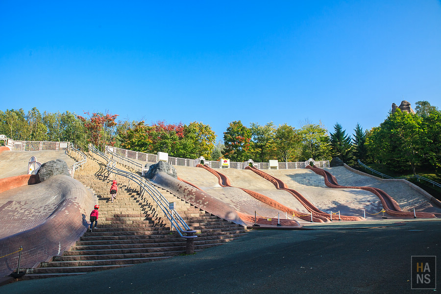 北海道瀧野鈴蘭丘陵公園