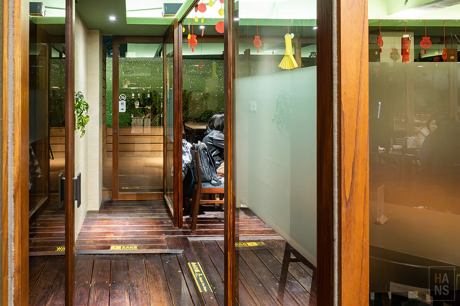 EASE CAFE 東湖概念店