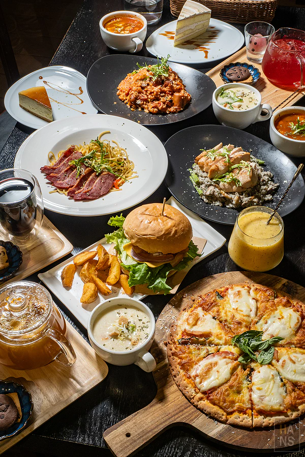 EASE CAFE 東湖概念店