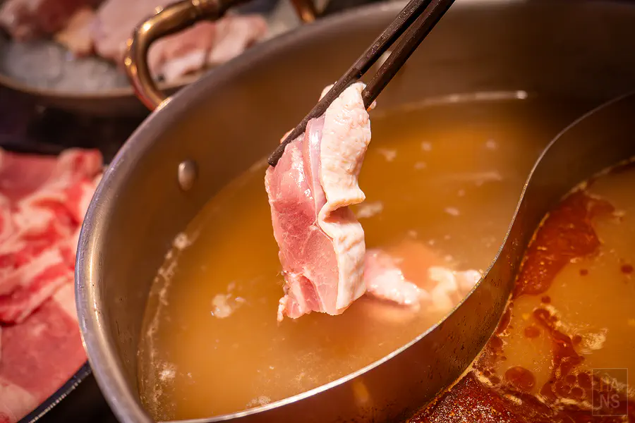 汆牛溫體牛肉火鍋-西門店