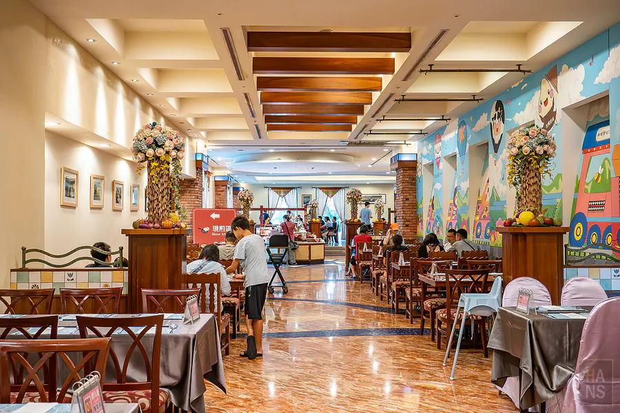 娜路彎歐風西餐廳早餐時段的用餐環境