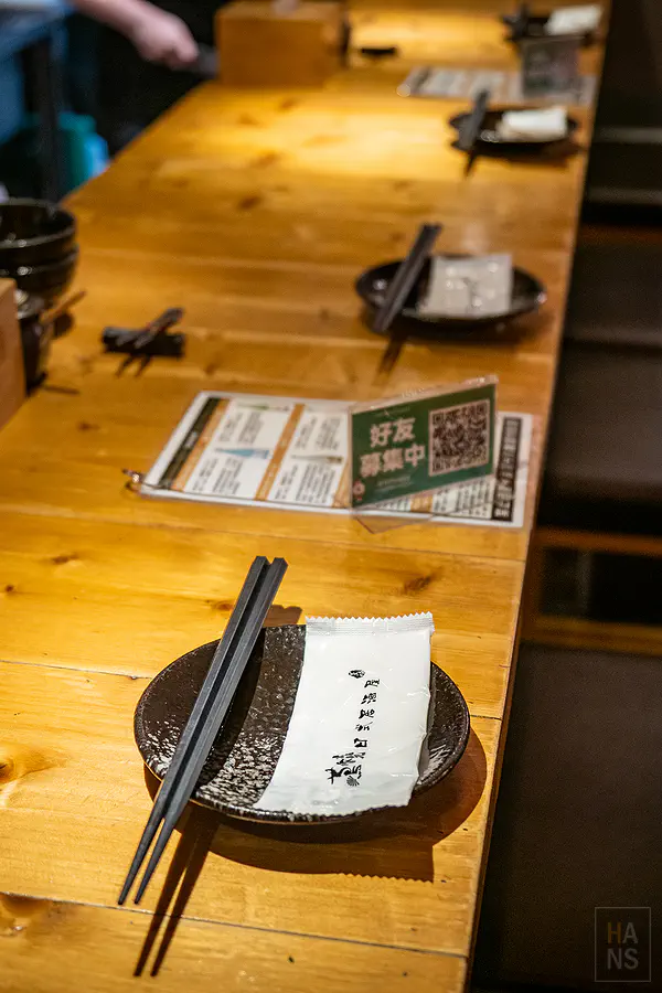 準備開動的餐具擺設