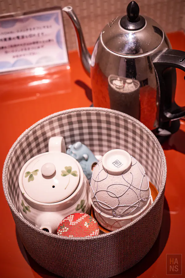 豐洋莊燦SUN籐籃茶壺茶具備品