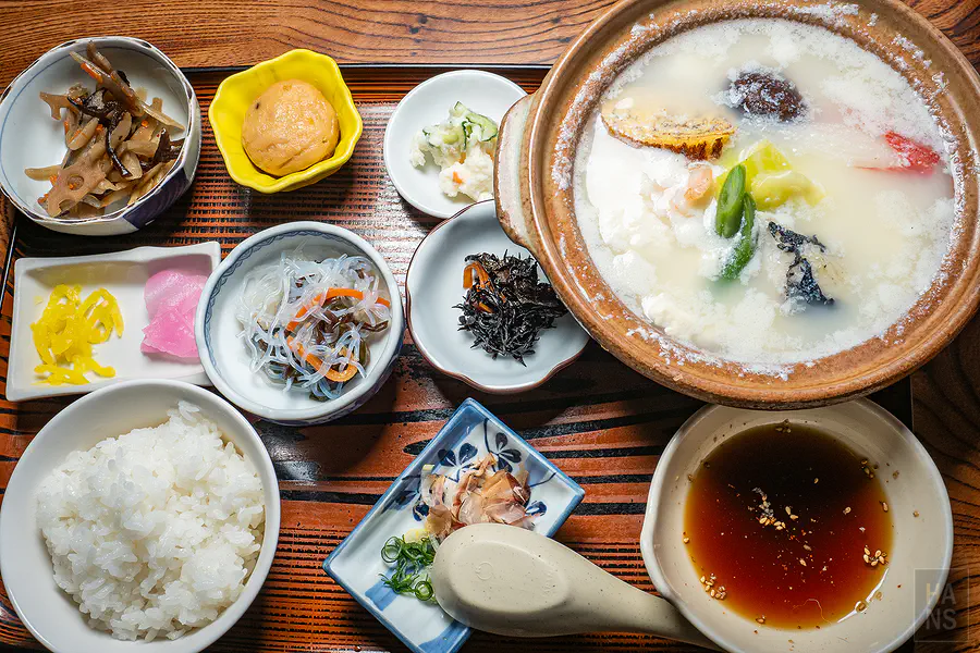 豐盛的宗庵 よこ長特選湯豆腐定食全貌