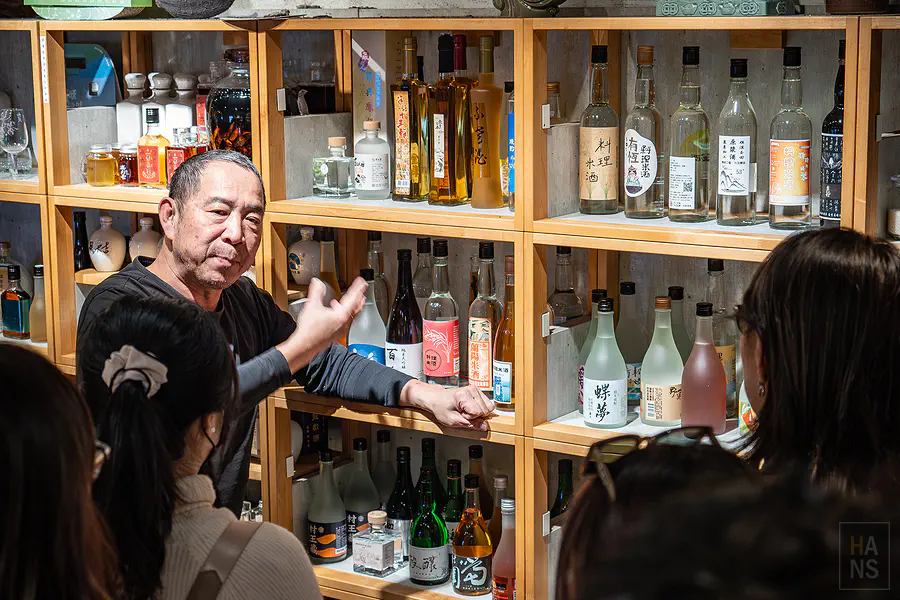 廠長介紹特色酒款