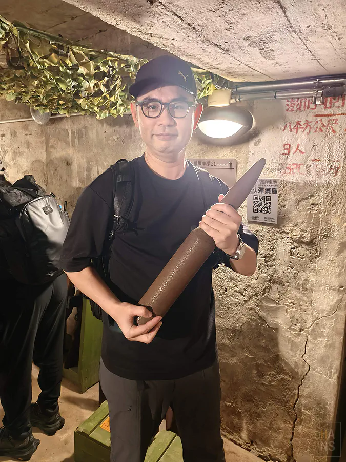 展示於龍門閉鎖陣地內極具重量感的軍用炮彈