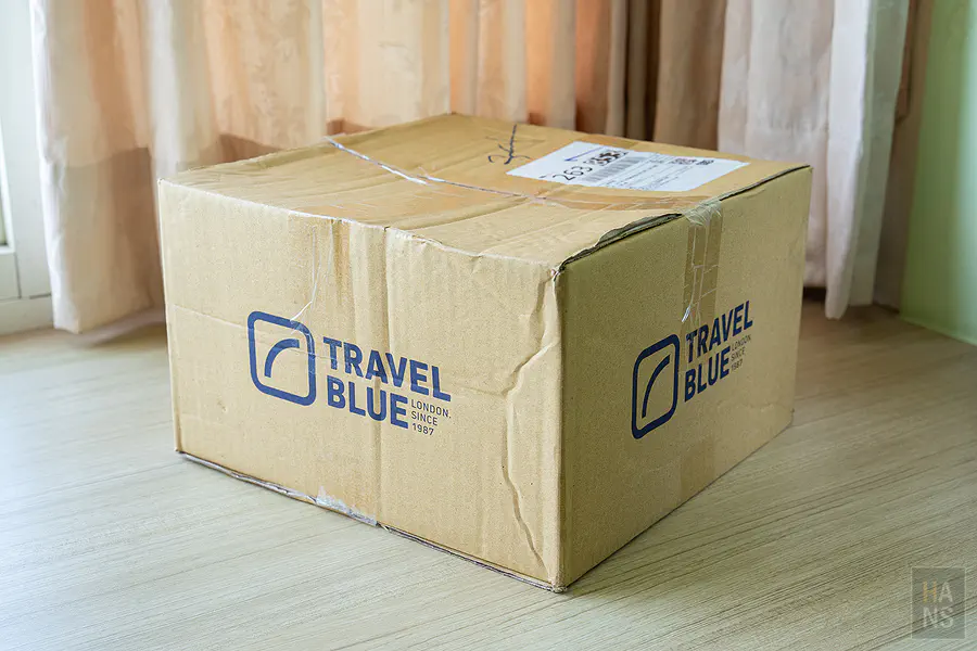 Travel Blue 藍旅涼感頸枕開箱，品牌原廠紙箱寄送