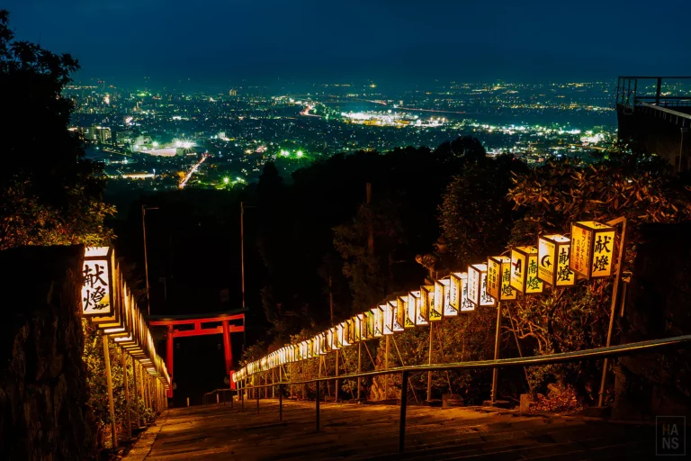 2026 福岡住宿補助懶人包｜Go! Fukuoka 每晚現折 3000 日圓！Trip.com 與 Agoda 訂房省錢教學、適用地區總整理
