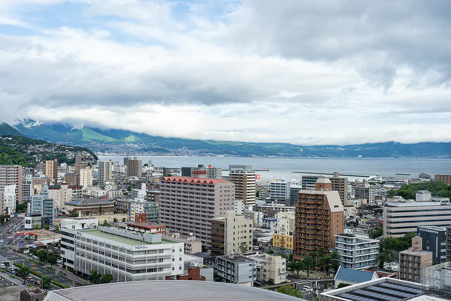 大分綠洲塔日航酒店高樓層眺望別府灣海景