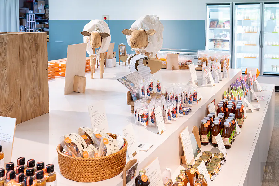 NU:KUJU展售中心商品陳列