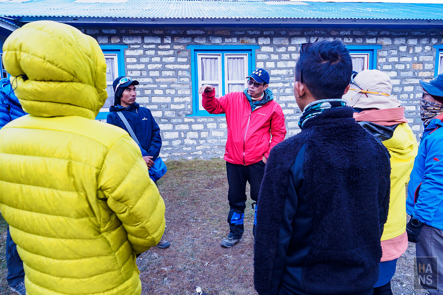 EBC珠峰基地營-從 Pheriche 翡麗綺走到 Namche Bazaar 南崎巴札