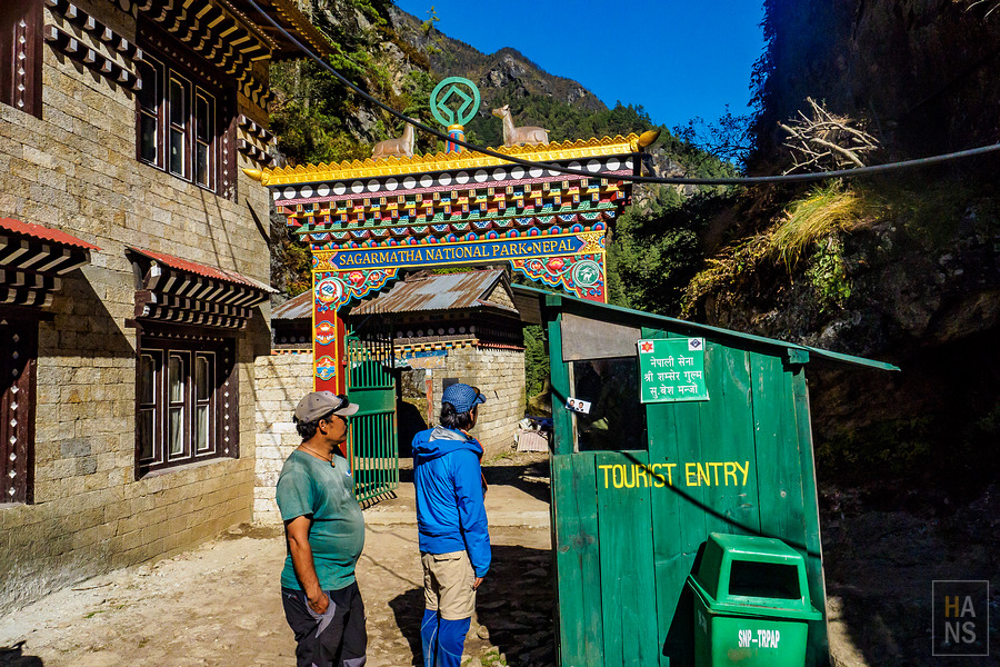 EBC珠峰基地營-從 Namche Bazaar 南崎巴札走到 Lukla 盧卡拉