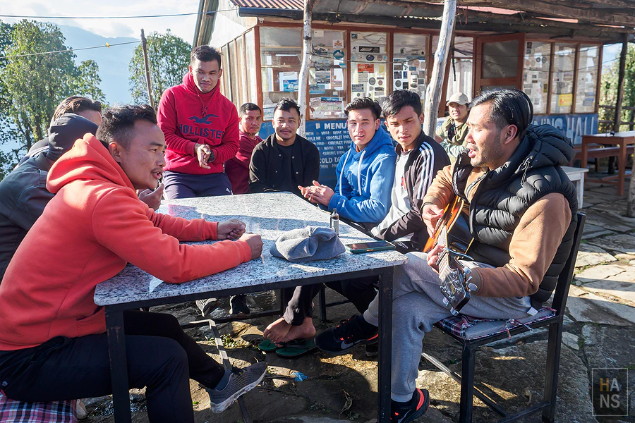 馬蹄山群健行 Mardi Himal Trek