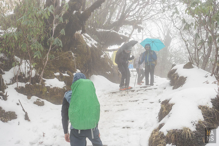 馬蹄山群健行 Mardi Himal Trek