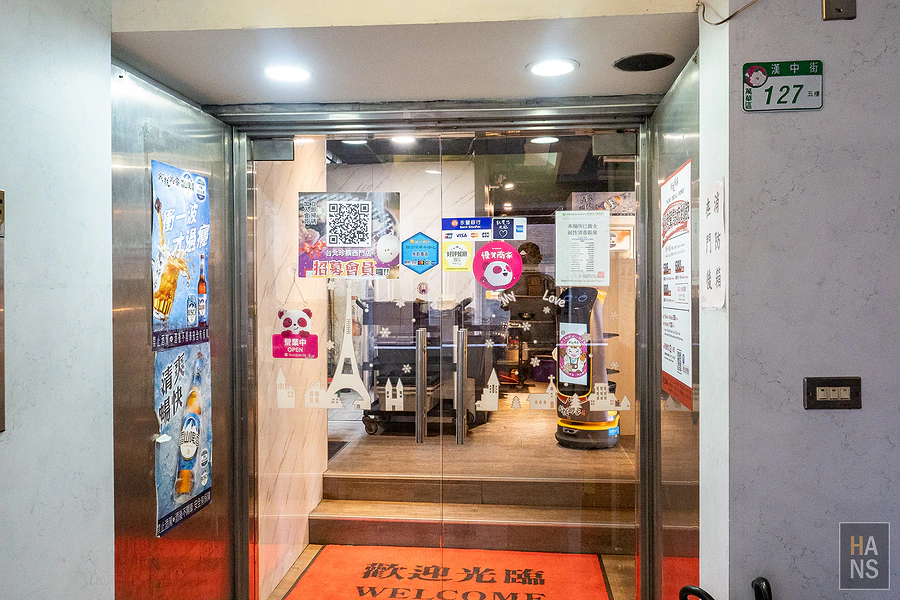 我就厲害西門珍饌店燒烤吃到飽