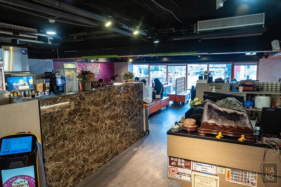 我就厲害西門珍饌店燒烤吃到飽