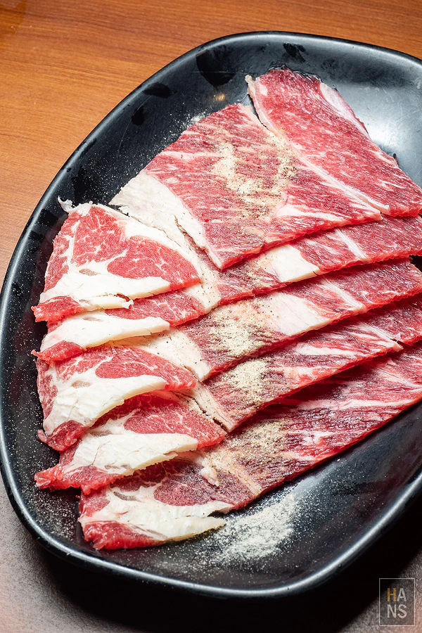 我就厲害西門珍饌店燒烤吃到飽