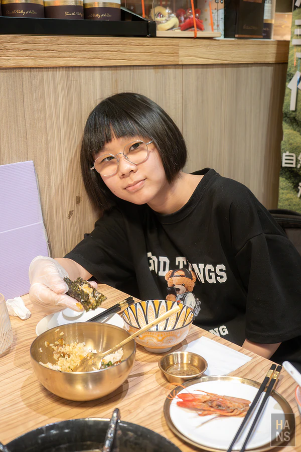 可汗大叔海鮮火鍋醬蝦醬蟹專賣店