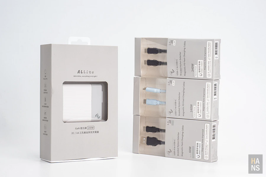One More Allite A3 140W PD3.1 GaN 氮化鎵疾速快充頭