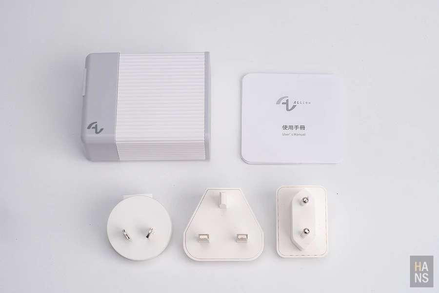 One More Allite A3 140W PD3.1 GaN 氮化鎵疾速快充頭