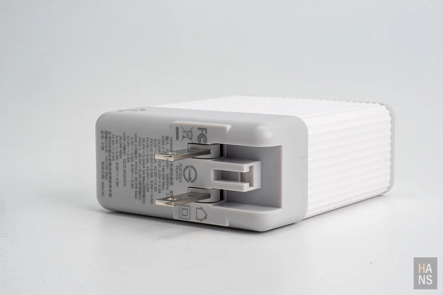 One More Allite A3 140W PD3.1 GaN 氮化鎵疾速快充頭