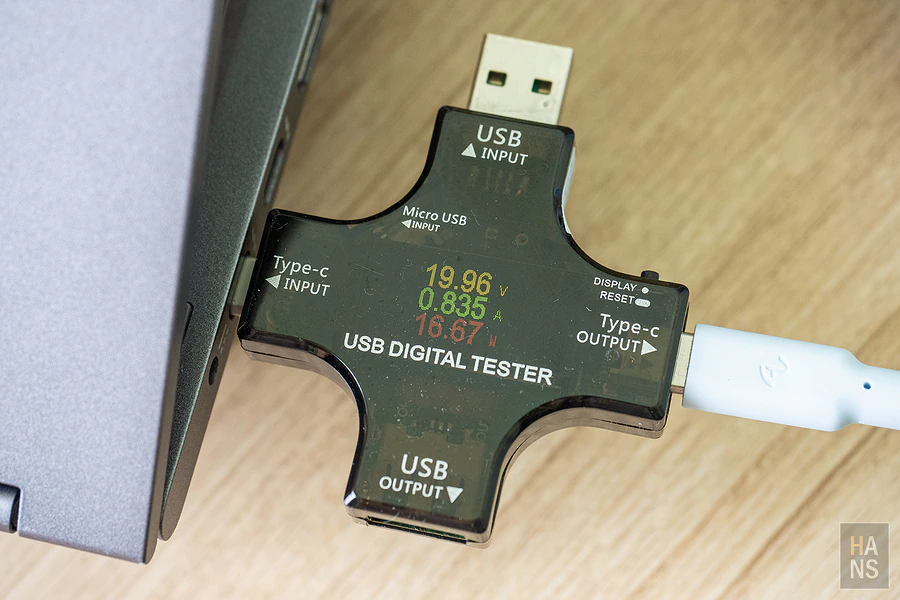 One More Allite A3 140W PD3.1 GaN 氮化鎵疾速快充頭
