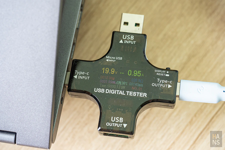 One More Allite A3 140W PD3.1 GaN 氮化鎵疾速快充頭