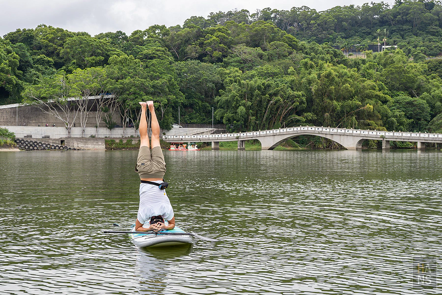 新竹青草湖，SUP立槳、天鵝船水上活動