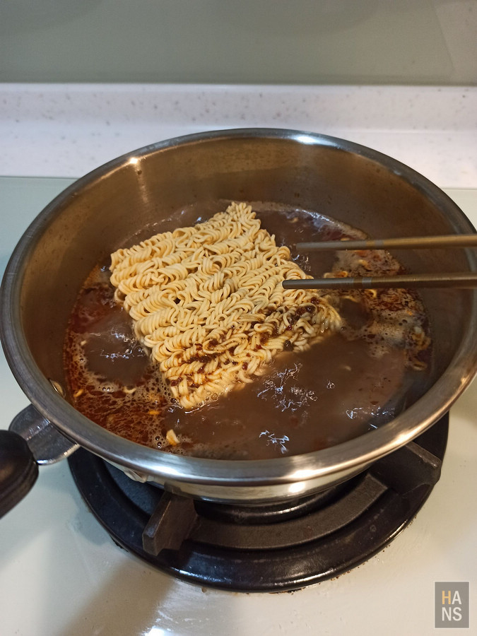 金博家辣椒先生麻辣鴨血