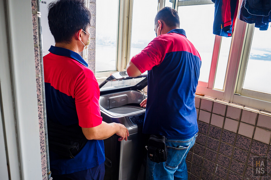 美國富及第 FRIGIDAIRE 10KG 蒸抗敏變頻滾筒洗脫烘洗衣機 FAW-F1002MID