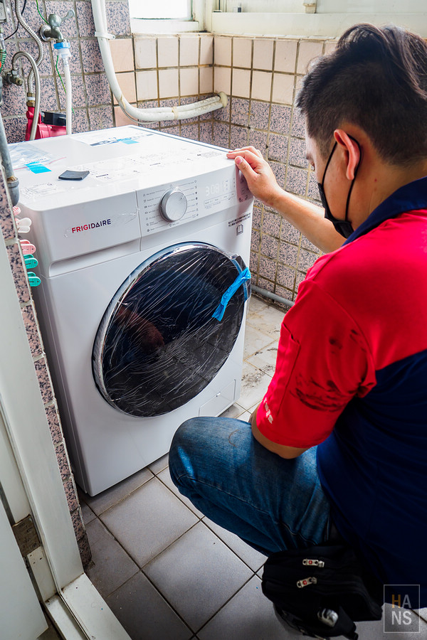 美國富及第 FRIGIDAIRE 10KG 蒸抗敏變頻滾筒洗脫烘洗衣機 FAW-F1002MID