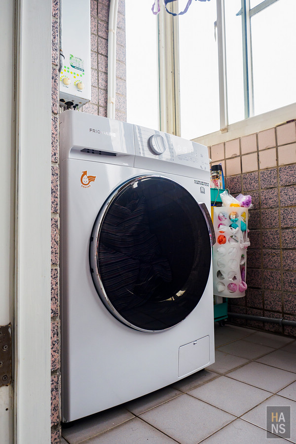 美國富及第 FRIGIDAIRE 10KG 蒸抗敏變頻滾筒洗脫烘洗衣機 FAW-F1002MID